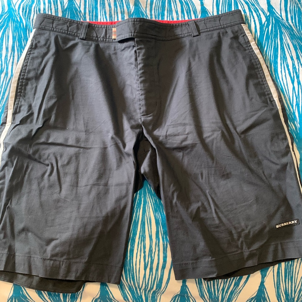 Burberry golf shorts